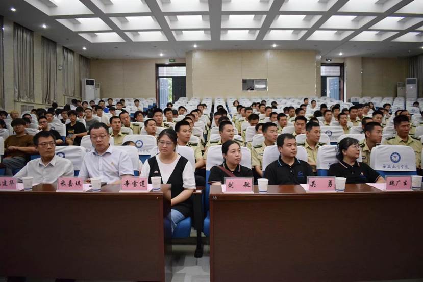 说明: 开场 说明: 开场